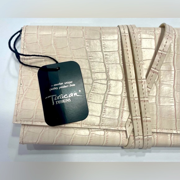 Tuscan Designs Light Pink Animal Print Travel Jewelry Case NWT - Picture 2 of 5